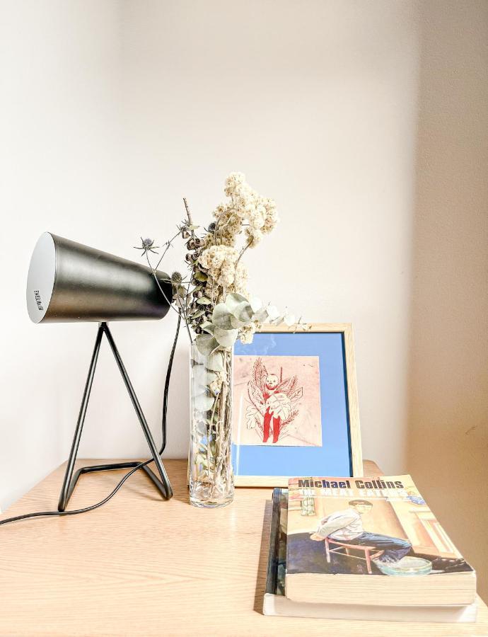 Central Loft With Free Parking 포르투 외부 사진